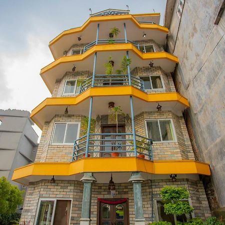 Spot On 445 New Hotel Natureland Pokhara Eksteriør bilde