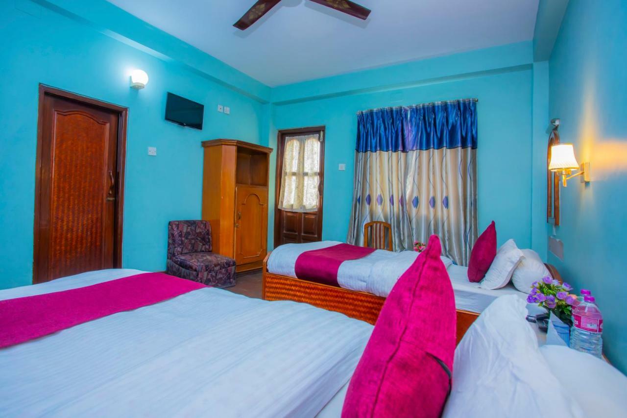 Spot On 445 New Hotel Natureland Pokhara Eksteriør bilde